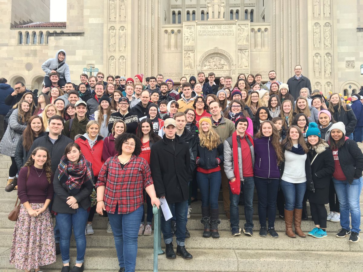 BelmontAbbey's tweet photo. We are off to the #marchforlife! Because all life has meaning #whywemarch #everyoneunique #NewmanGuide https://t.co/k7L056Dw0g