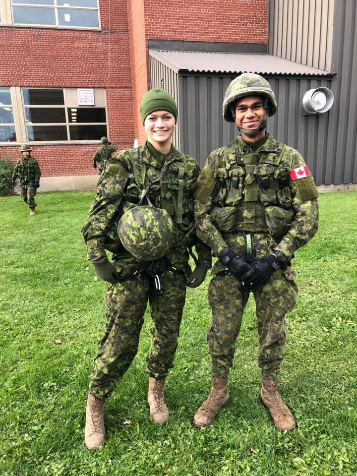 Always been curious about military life? If you’re in the Saint-Jean, QC area, Royal Military College Saint-Jean @CMRSJ_RMCSJ is holding an Open House event tomorrow from 9 a.m. to 2 p.m. Meet our officer cadets and professors! ow.ly/YF0130niZK5