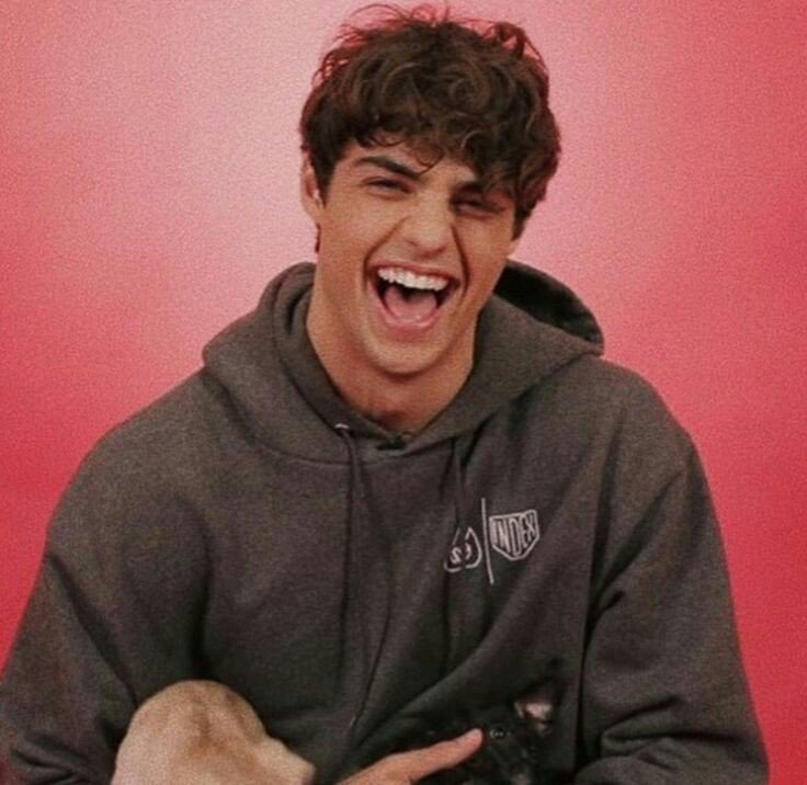 inspireddphotos's tweet photo. Noah Centineo https://t.co/CeVW6610Bt