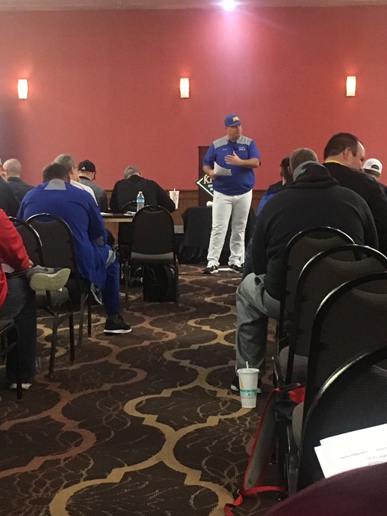 rc_vikings's tweet image. Great listening to @MikeMcGuire30 from @MSUEaglesBsball at the 2019 @khsbcaorg conference.  New in game and practice philosophies we plan to implement immediately.  Great stuff!! #DroppingKnowledge