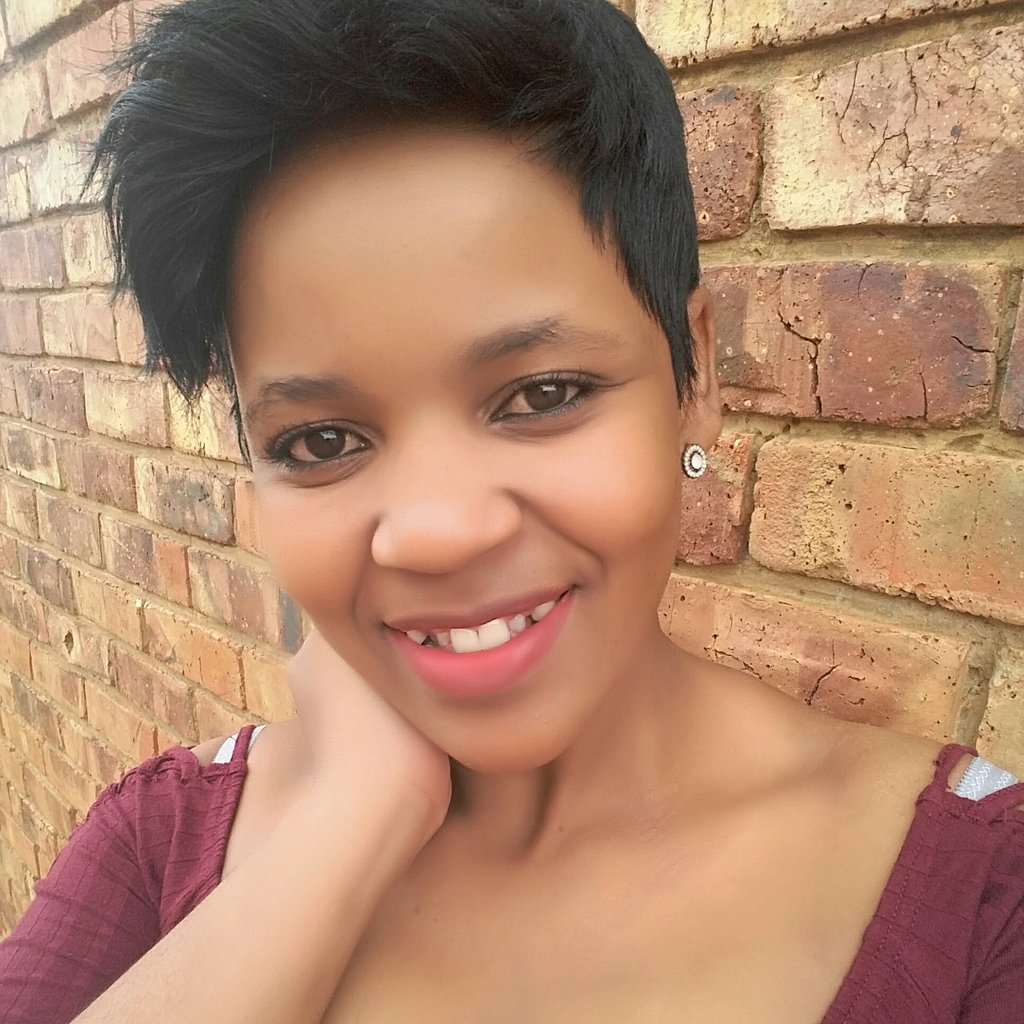 Candy057's tweet photo. #NewProfilePic https://t.co/TUeN6G7ZQN