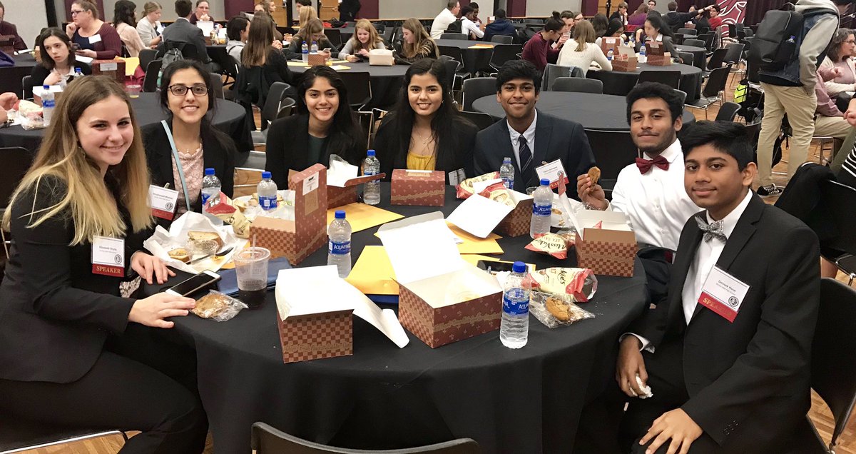 MichelleSpigner's tweet image. Awaiting finalist results after a successful morning session at #JSHS @UofSC! #researchisfun @SV_Vikings @SVHSMagnetNews