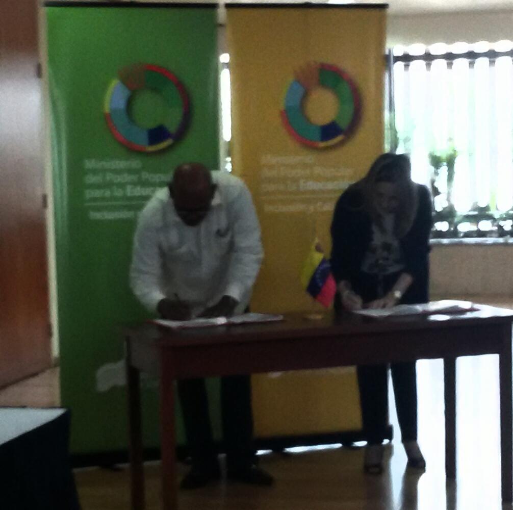 CONVENIO AVEC-MPPE tweet media