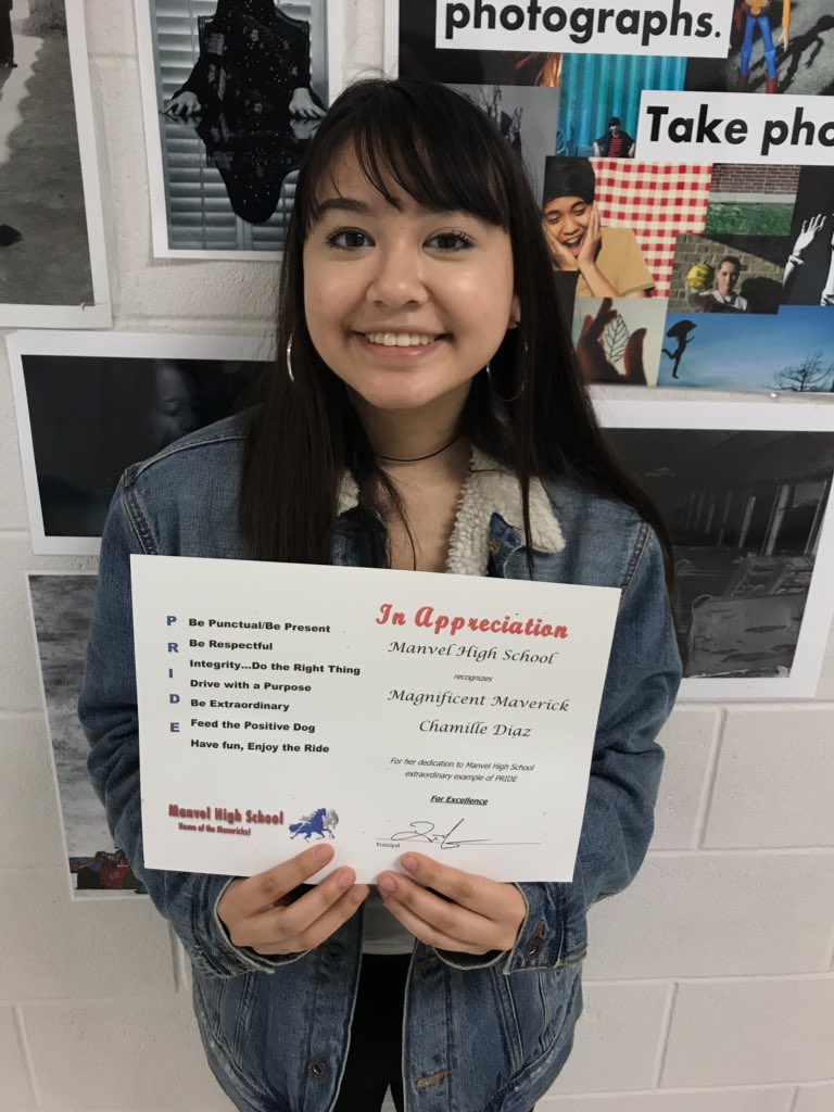 ManvelHS's tweet image. Chamille Diaz Mav of the Week for her participation in the Memory Project. #hokahey #memoryproject