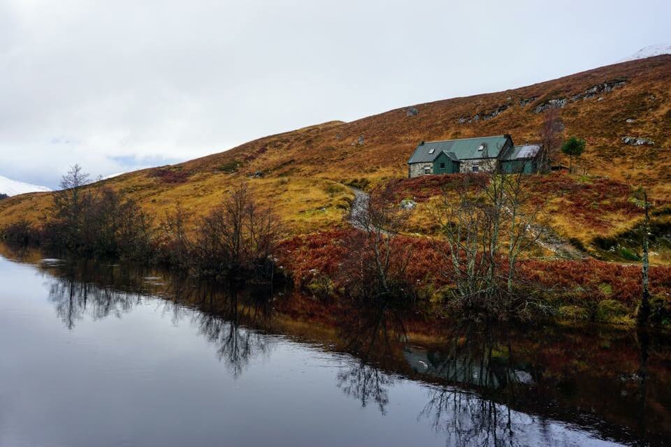 This weekend’s pad. 🤗💥👌🏻❄️🌨

#strawberrycottage #glenaffric @TrueHighlands @highlandsofscot #lscc #winterplayground