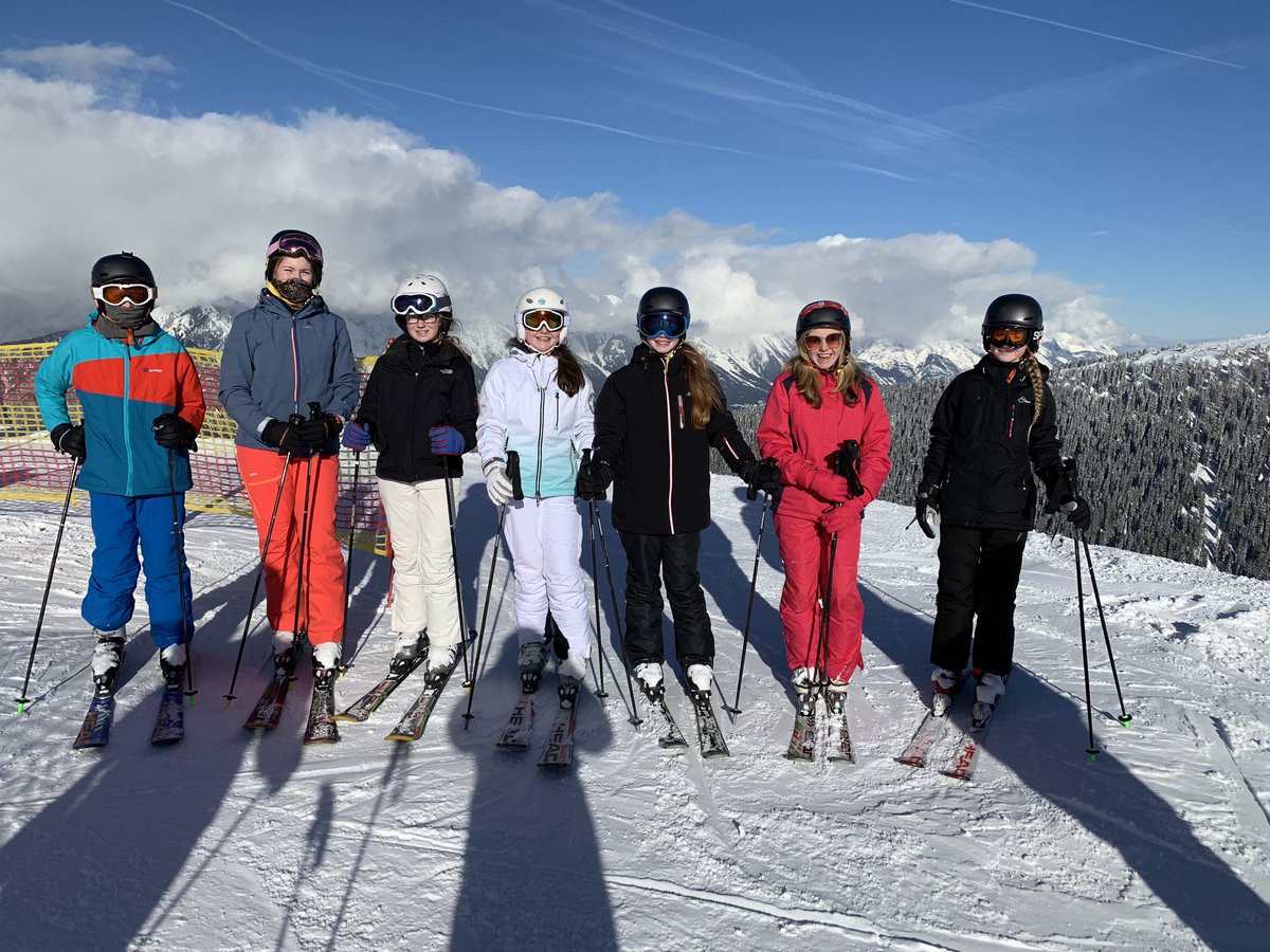 2019_ski's tweet photo. Some shots from our last day skiing. https://t.co/fu2K3O3gPH