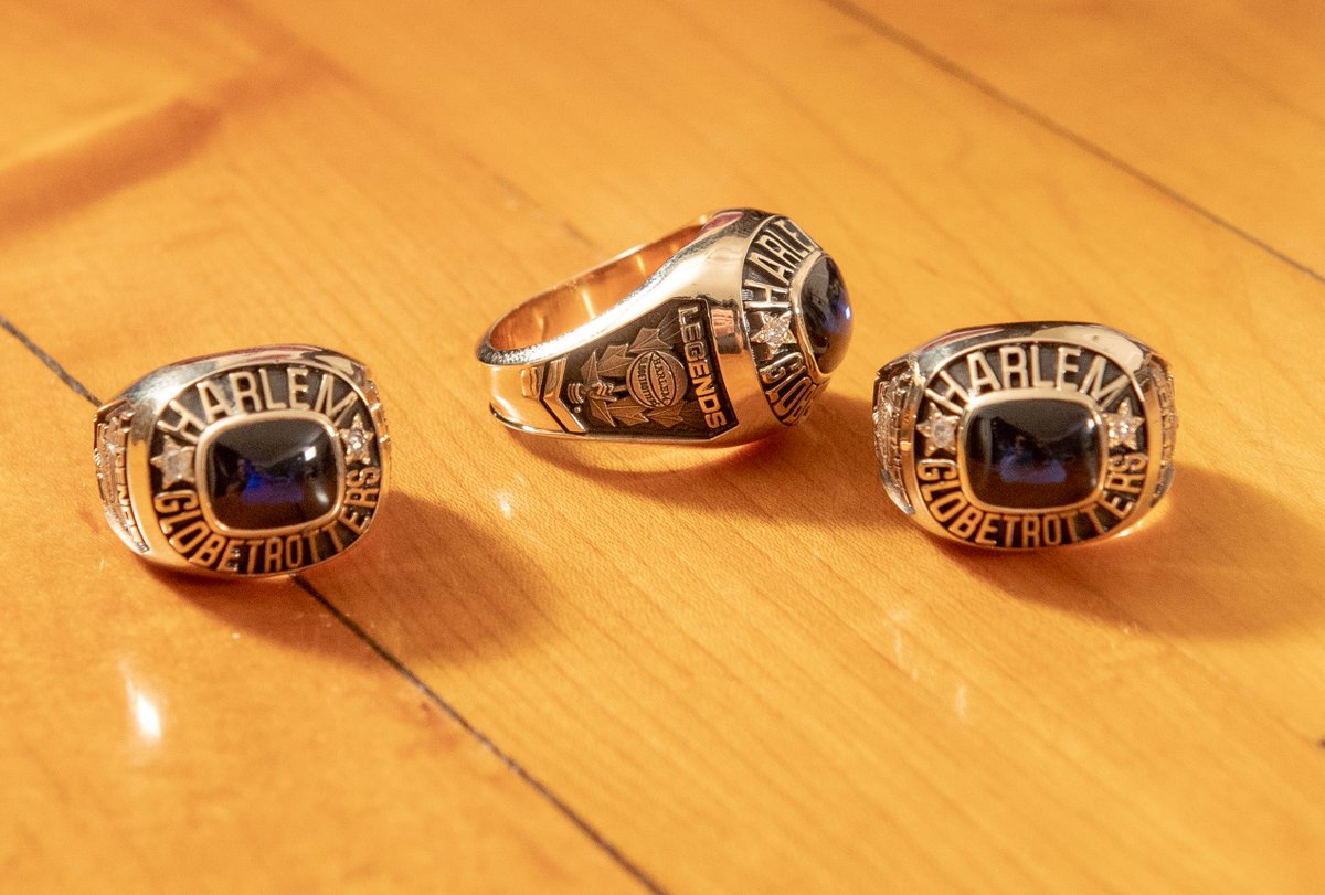 Two former Globetrotters are being inducted into our Legends Ring this weekend.
Details: https://bit.ly/2HkJk5rย