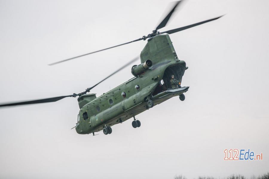 🚨 Helikopters van defensie oefenen het laagvliegen 112.press/Qwzd5N 112Ede https://t.co/VkXVZzSfZO