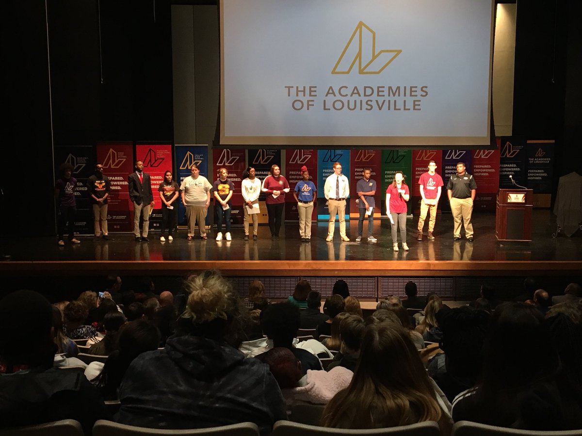 JCPSKY's tweet photo. โIโm not just an intern. Iโm a part of the family.โ
Fourteen @JCPSKY students take the stage to share the real-world learning experiences theyโre gaining with our @AcademiesofLou business partners! #WeAreJCPS https://t.co/iAI4RUkYgq