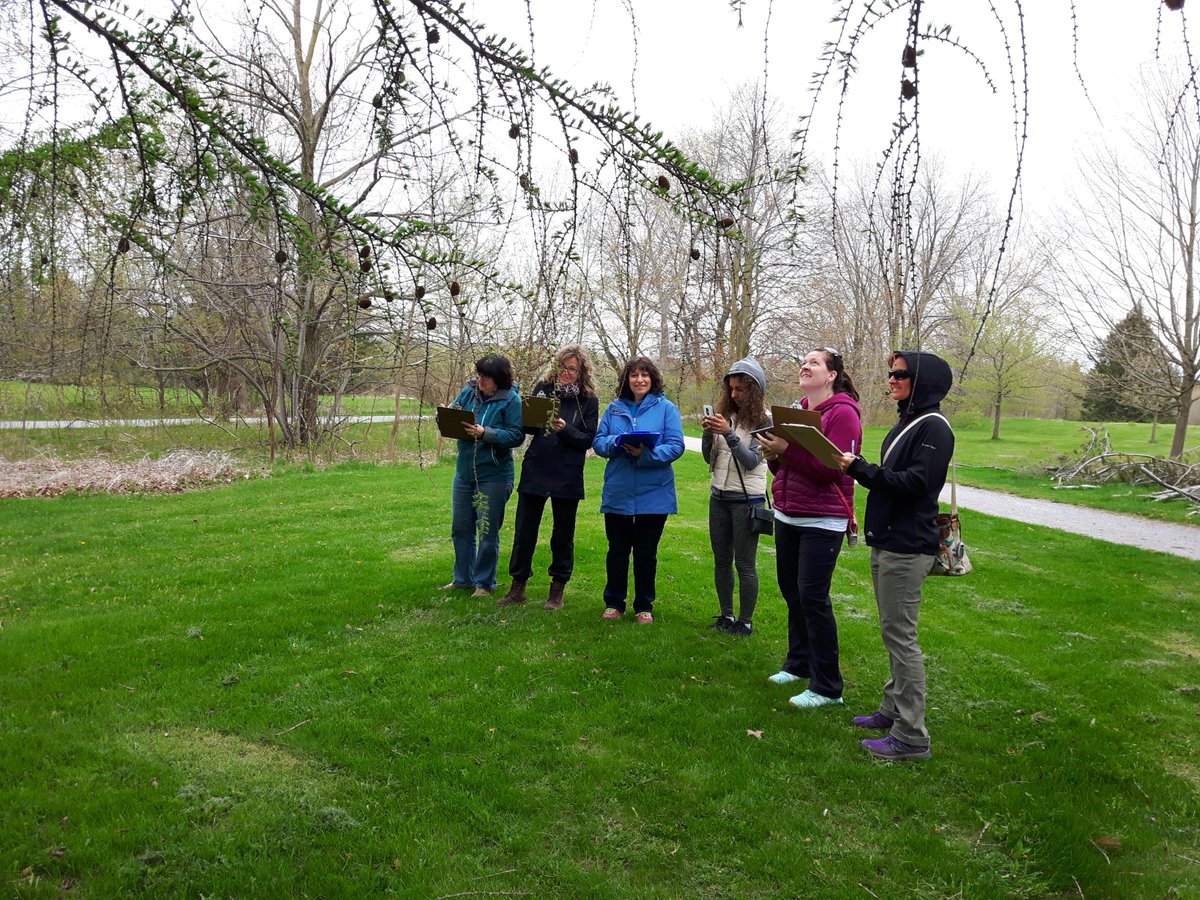 Calling all educators and teachers to #Savethedate! EcoSpark's School Watch Program will open for registration on Jan 21st. This program teaches you how to lead citizen science projects with your students on school grounds! Sign up for a workshop led by our coordinator!