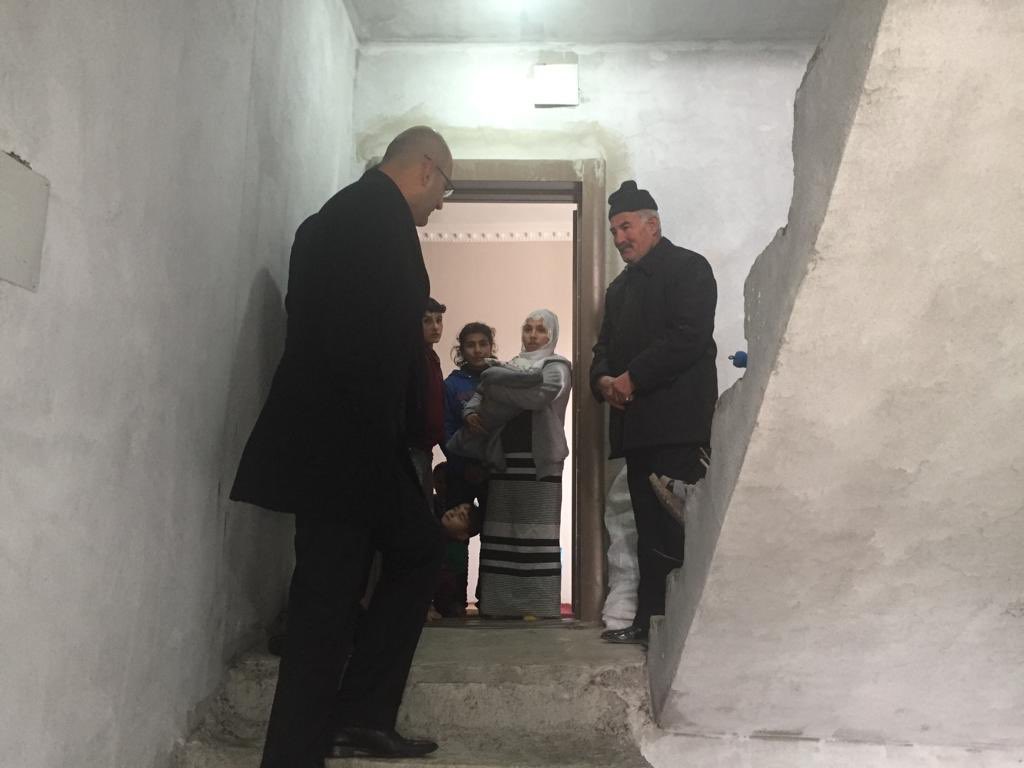 KayabaglarBld's tweet photo. Kurtalan Kaymakamı / Kayabağlar Belediye Başkan V. Sayın @ihsanemre Aydın’ın, Bebek Sahibi Olan Ailelerimize” Hoşgeldin Bebek” Ziyaretinde Bulunmaya devam Ediyor
 
#HerşeyKayabağlarİçin https://t.co/xE8Xjqy4Fb
