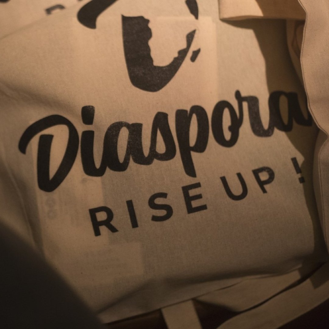 Rather than being a human, be a humanitarian  

#blacktoblack #africa #facts #life #living #togetherness #Blacklivesmatters #awareness #love #diaspora #diasporariseup #socialgood #relieve #recover #reinvest #riseup #helpothers #share #blackmagic #history