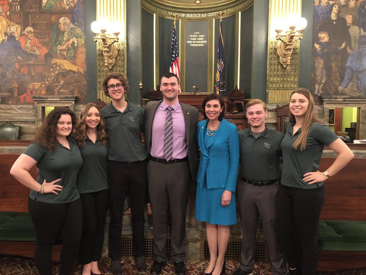 ycpkristin's tweet image. @yorkcollegepa @YCPSenate visits the State Capitol with @SenatorKristin. #SpartaNation #YCPRoadCrew