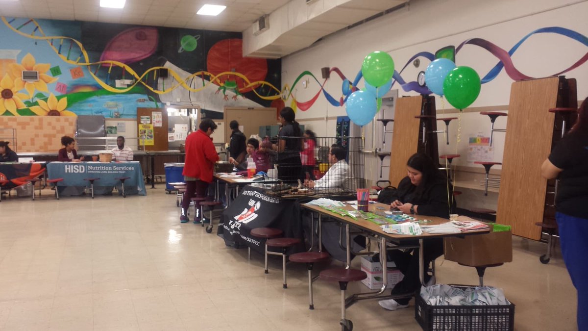 MissPicon's tweet image. Thank you all for attending our Health Fair, Zumba &amp;amp; Blood drive! #PushItToTheNextLevel #WraparoundServices