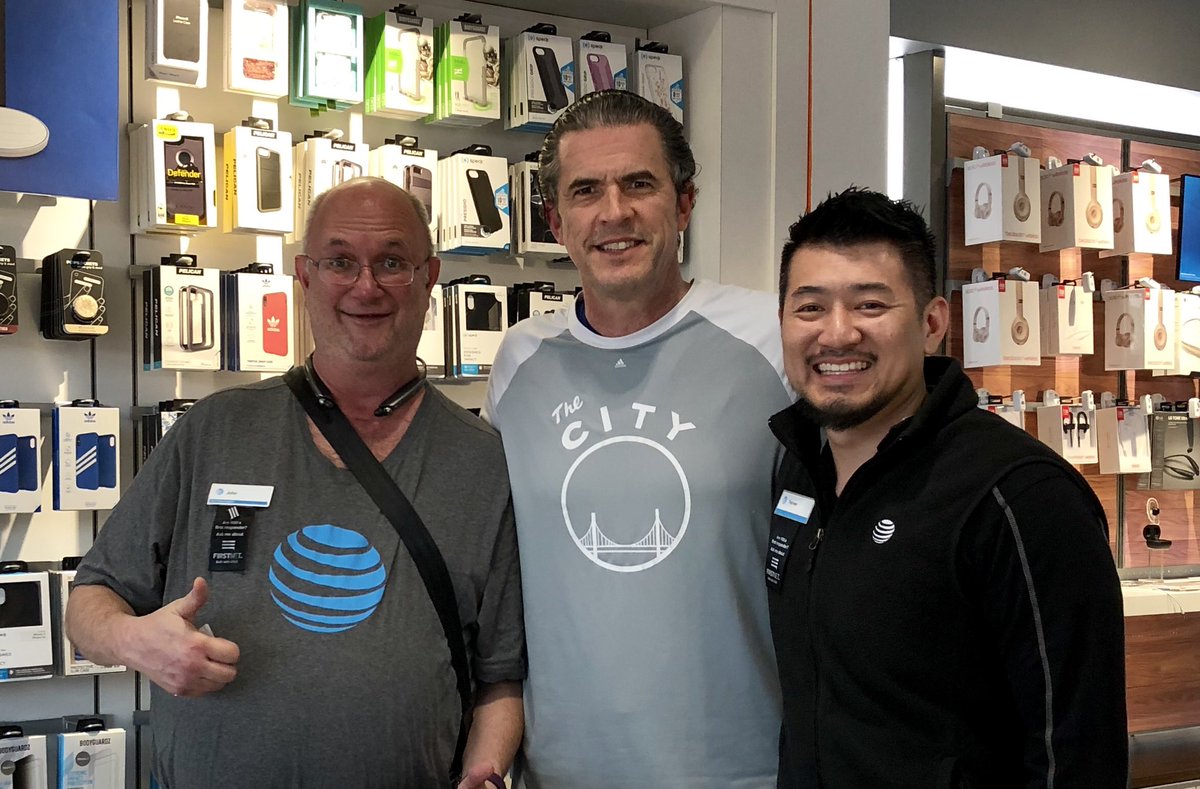 NorthP8700's tweet photo. John Leedom provided excellent service to Larry Harris Director of Player Personnel for the Golden State Warriors that he signed up for DTV!!
@NorthP8700 @sjparsons2014 @thedoscarver @LisaKLuff  @CentralRgnVoice https://t.co/IU1wynKPIX