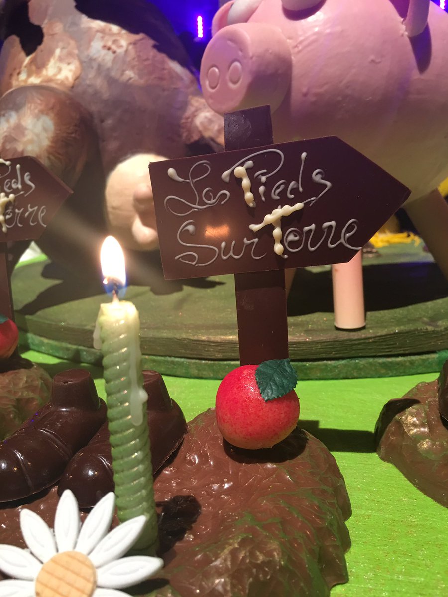 amand_sebastien's tweet photo. 70 bougies pour la @FDSEA50 ! #LesPiedsSurTerre ! @JeunesAgri @FNSEA @ChLambert_FNSEA ! Joyeux anniversaire! Soyons fiers de ce que nous avons collectivement accompli, de ce qui reste à accomplir, tous ensemble, forts des valeurs de notre syndicalisme https://t.co/n6i8tB95kp