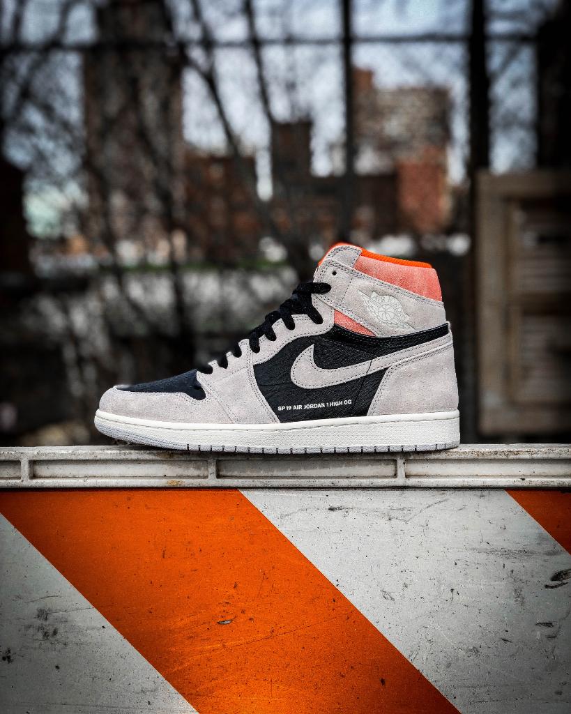 foot locker jordan 1 orange