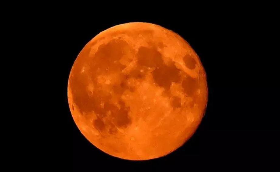 TheSun's tweet image. ‘Super blood wolf moon’ may trigger end of the world this weekend thesun.co.uk/news/8223896/s…