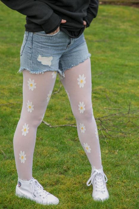 daisy tights