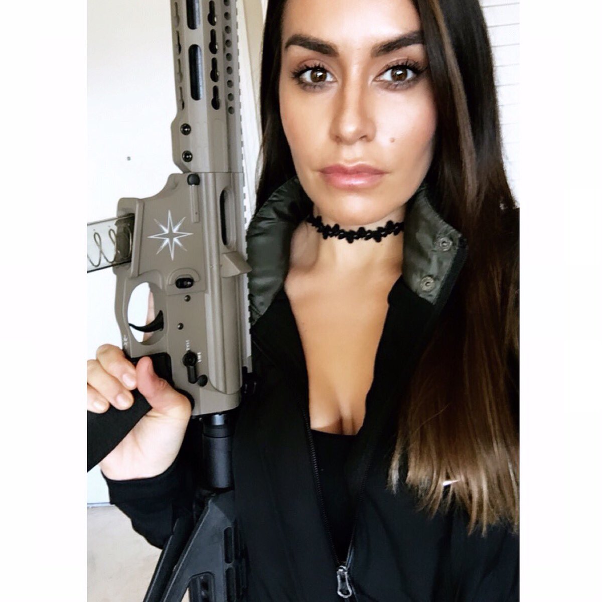 I’ll be at <a href="/SolInvictusArms/">Sol Invictus Arms</a> booth for industry range day! Come say hi 👋🏽 to me! #shotshow #2a #rangeday #vegas #solinvictus #gunindustry