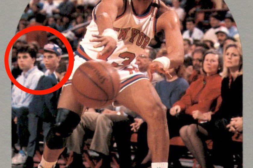 xataka's tweet photo. Gracias a un cromo de la NBA, dos hermanos asesinos vuelven a ser noticia 30 años después https://t.co/grNc9jxMAs https://t.co/ekxhlv41dO
