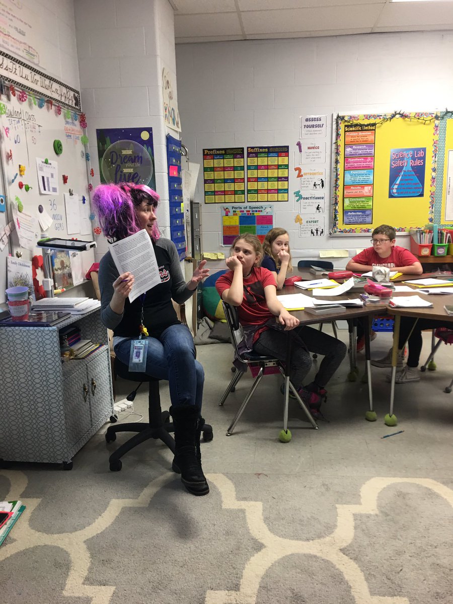 MLEPrincipal's tweet photo. Student engagement is high when teachers are in costume. We are so proud of our students meeting their Wildly Important Goals (WIGS)!! #teamSterling #LearnGrowConnect #JoyfulLeaders #LeadLAP #KidsDeserveIt #CelebratED #culturize https://t.co/jxASdfOM3d