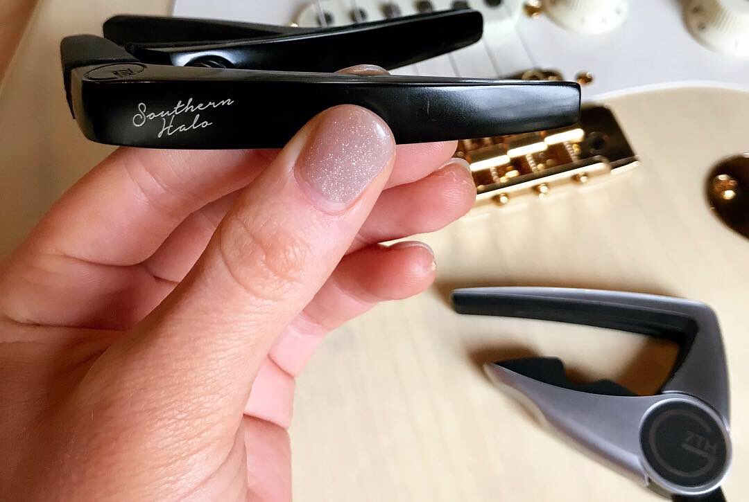 americanblnde's tweet photo. @Natalia__Morris is loving her new capos from @G7thCapos ! Simply the best! β€οΈ #g7thfamily #bestcapoever #g7thcapo #customcapo https://t.co/76z4oZf71r