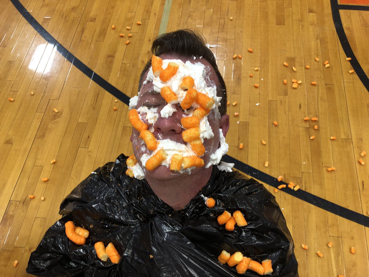 𝔸𝕞𝕪 ℂ𝕠𝕟𝕟𝕚𝕗𝕖𝕪-𝕄𝕒𝕣𝕝𝕚𝕟 tweet media