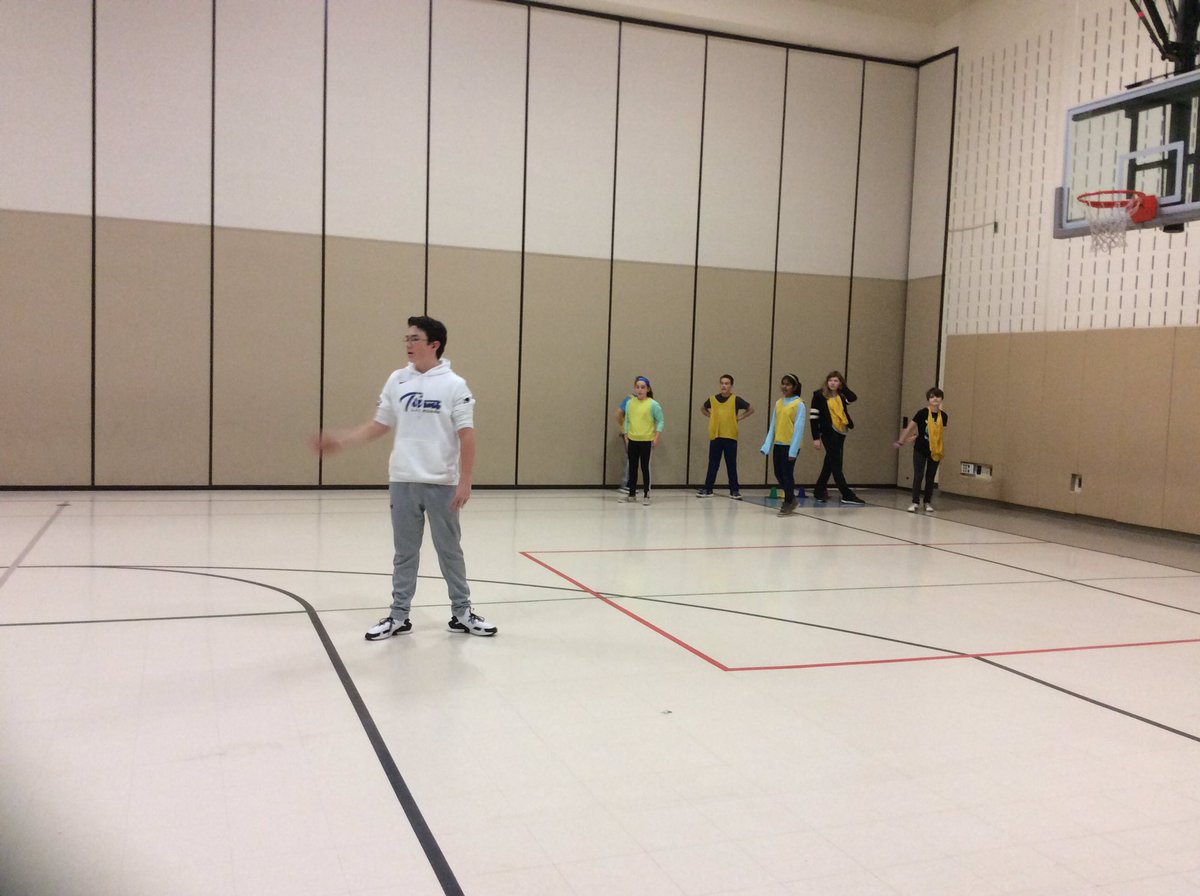 Former Butler Bear and current CB South student, Nick Migliore, taught 6th graders on Thursday as part of a child development class that he is taking. Nick did a great job! #cbsdhpe <a href="/CBButlerElem/">Butler Elementary</a>