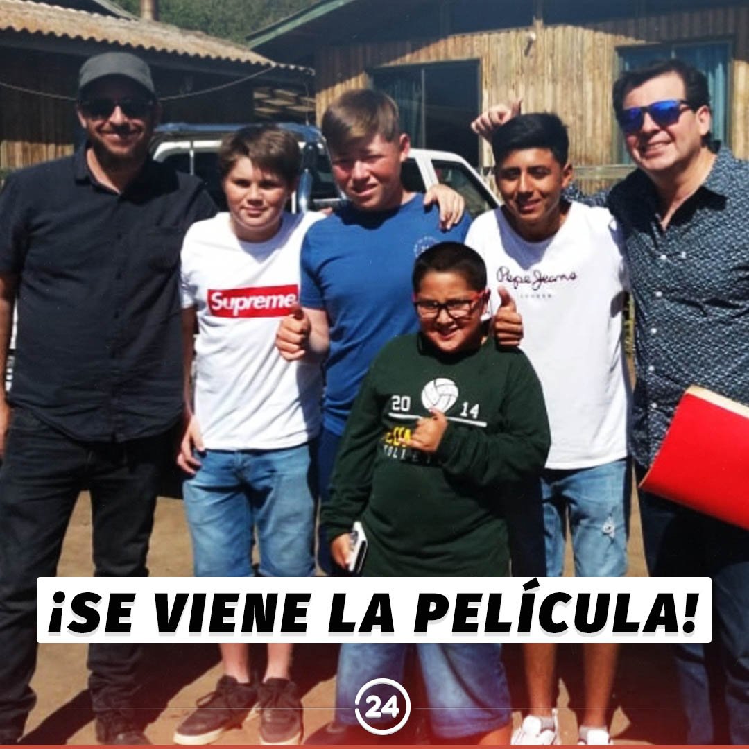 24HorasTVN's tweet photo. ¡ATENTOS! ¡Se viene la película de los 4 niños más famosos de Chile! 😮😮  #Chimuelo #ElTarro #Zafrada y #ElMario. https://t.co/vFAUHe3Lkr
