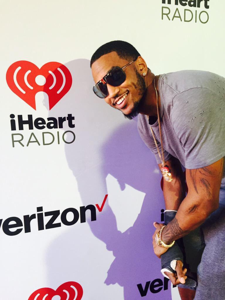 ArthiKrishok's tweet photo. @TreySongz "True Wisdom Comes To Each Of Us When We Realize How Little We Understand About Life. Ourselves, And The World Around Us."😘💋❤️ https://t.co/5uPIpcxd2T