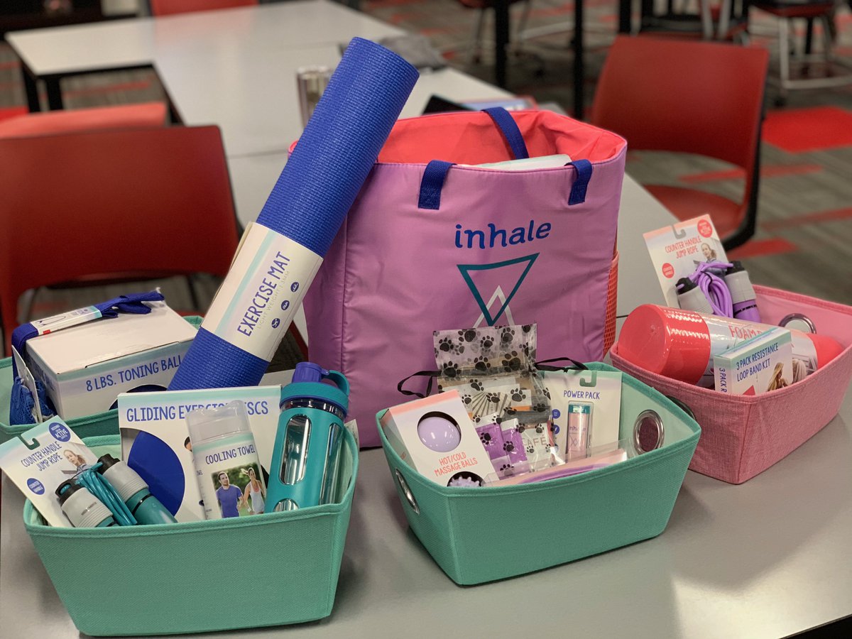 Our New Year New Me Fitness Party is only a few hours away! Zumba at 6:00! Maryville Fit at 6:30! Jazzercize at 7:00! Come get some free Smoothie King and enter into our raffles! Check out all our awesome prizes!!!