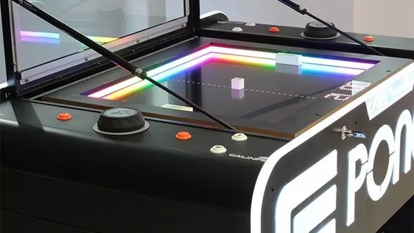 imagedype's tweet photo. #UnisTechnology diseñó una nueva mesa de Pong evocando al juego de Atari de los años 70, además permite jugar contra inteligencia artificial u otra persona.
#Innovaciones #LasMarcasHacen by #Brandibity #Estrategias #DiseñoGrafico @imagedype @HeadhuntersCorp https://t.co/cMkxsnmWaD