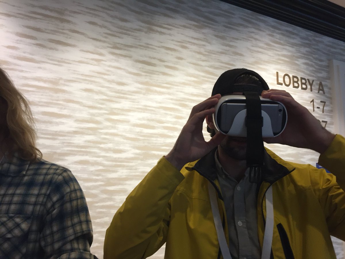 SturgeonSurgeon's tweet photo. The @MontereyAq team tries out 3D gglots in VR thanks to #rayshader courtesy of @tylermorganwall at the Environmental BoF #Rstudioconf @tyegagne #SarahBecker https://t.co/qYrVWRTZ4F