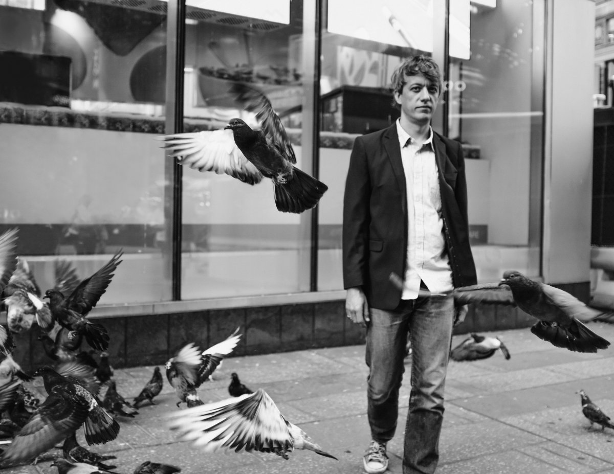 brooklynvegan's tweet photo. Steve Gunn continues to be one of the savviest, classiest makers of guitar-based music around on his terrific new album, 'The Unseen in Between' -- listen and read our review. https://t.co/NJKAd8aw3r https://t.co/VEmr0owVPy