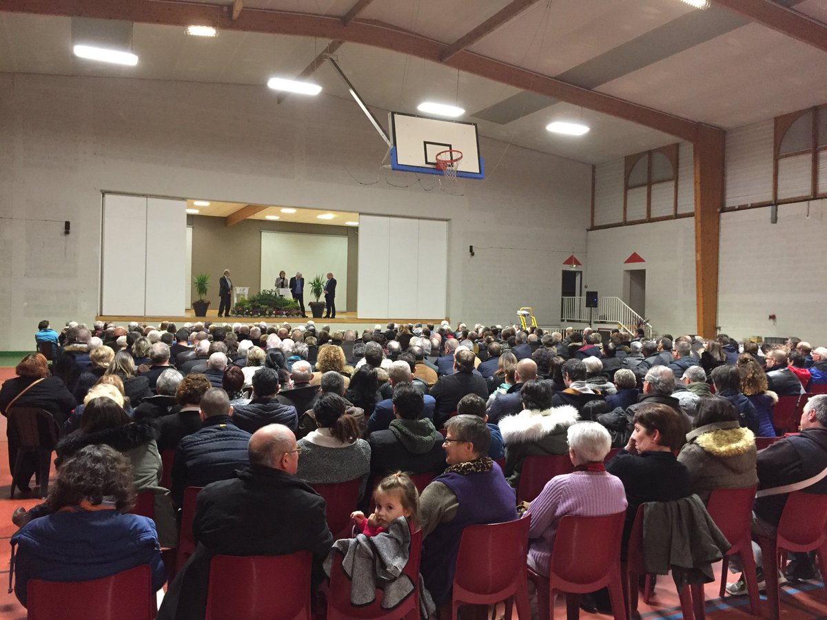 Cérémonie des vœux : #Dynamisme, #entraide, #convivialité et #confiance dans l’avenir. Bonne année 2019 à Loiron-Ruillé.