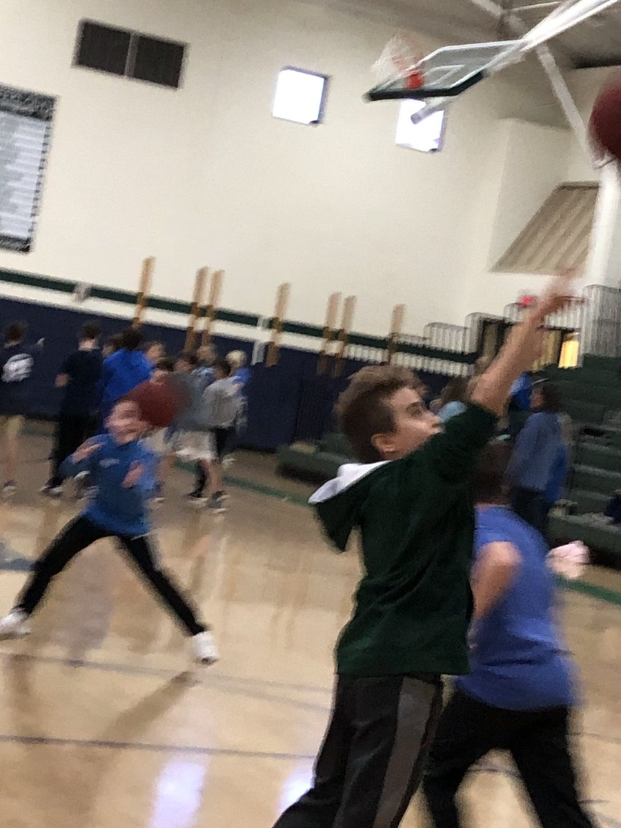 conniegarrison's tweet photo. Full day of learning and playing @CreeklandMS #quizwithaspinnerquestion #honorandmeritrewardwithgames #fortnitetask @mrs_hostetter @BCBandits1  #mathisfun https://t.co/pZIPxIXtVK