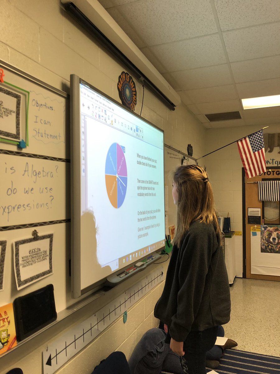 conniegarrison's tweet photo. Full day of learning and playing @CreeklandMS #quizwithaspinnerquestion #honorandmeritrewardwithgames #fortnitetask @mrs_hostetter @BCBandits1  #mathisfun https://t.co/pZIPxIXtVK