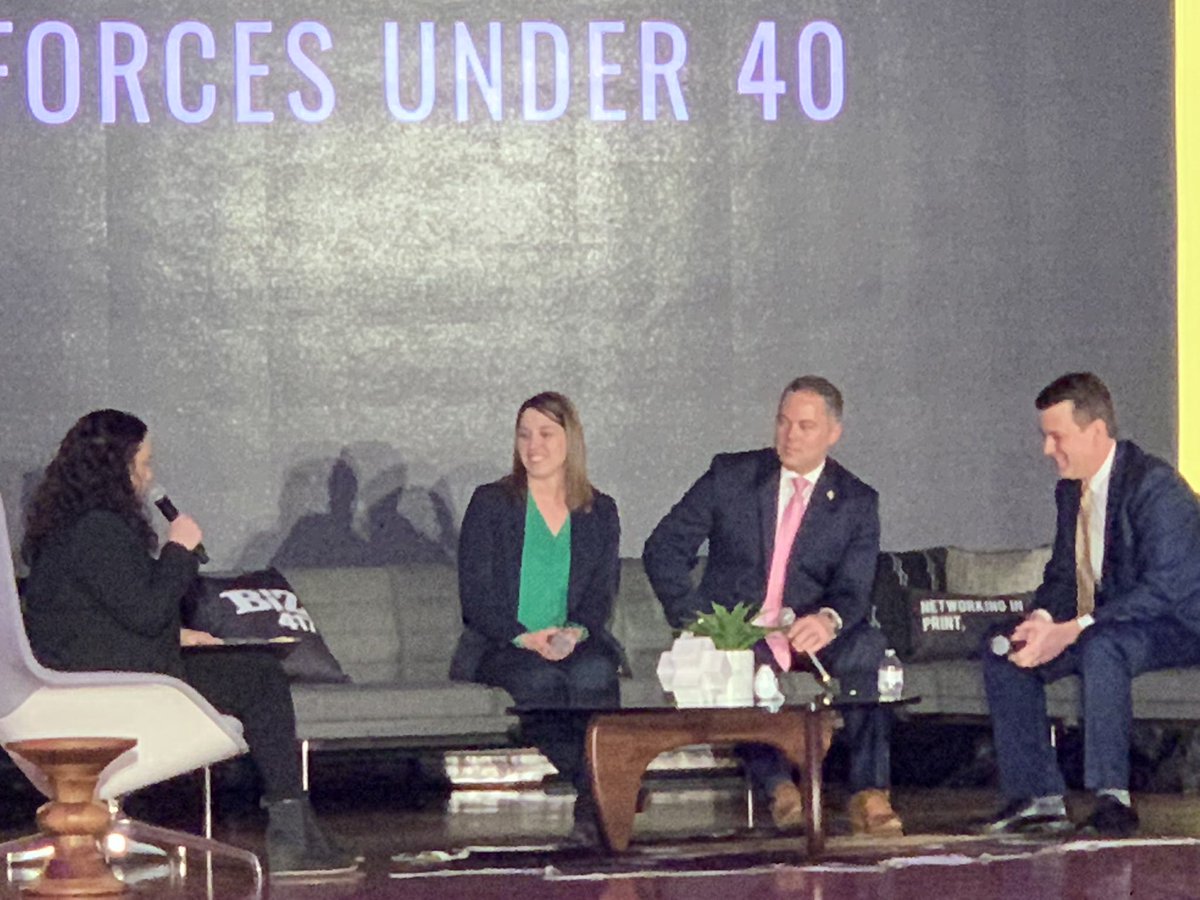 Forces Under 40 panel is underway! #417thinksummit #moleg