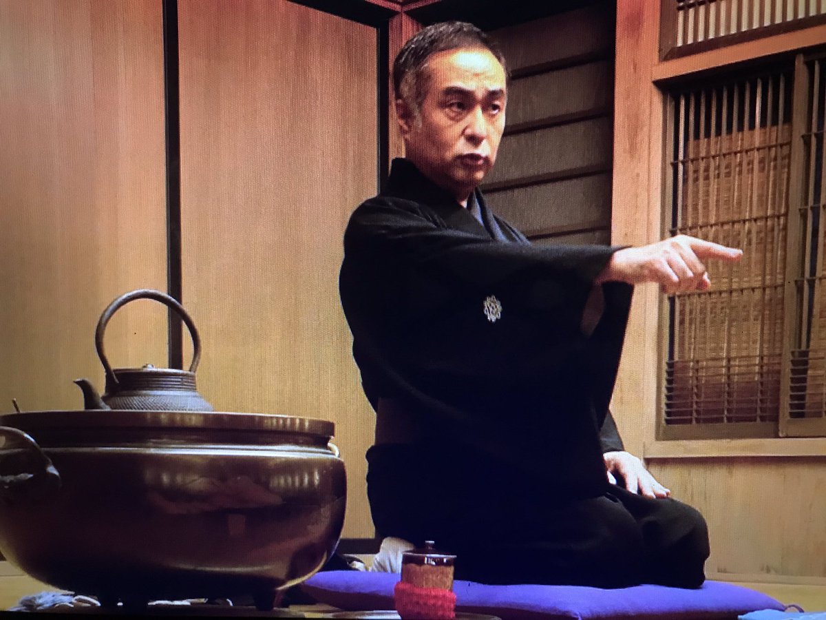 まー On Twitter いだてん みんなタイガー ドラゴンを観てほしい まず 超ふざけてるから サダヲは林家亭どん太 源ちゃんは林家亭どんつく 主役はジャニーズ2人が超かっこいい 爆笑してかっこいいドラマです 宮藤官九郎 阿部サダヲ 星野源