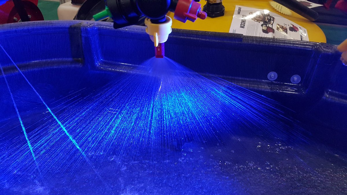 nozzle_guy's tweet photo. Whoa! There were several #Magnojet sightings at #WCCPS19 #CPS19 this week. Ceramic tips from Brazil. Even had a triple fan. Just when things were getting comfortable. @TotalAgInd @MagnojetM https://t.co/RLRLnooyWR