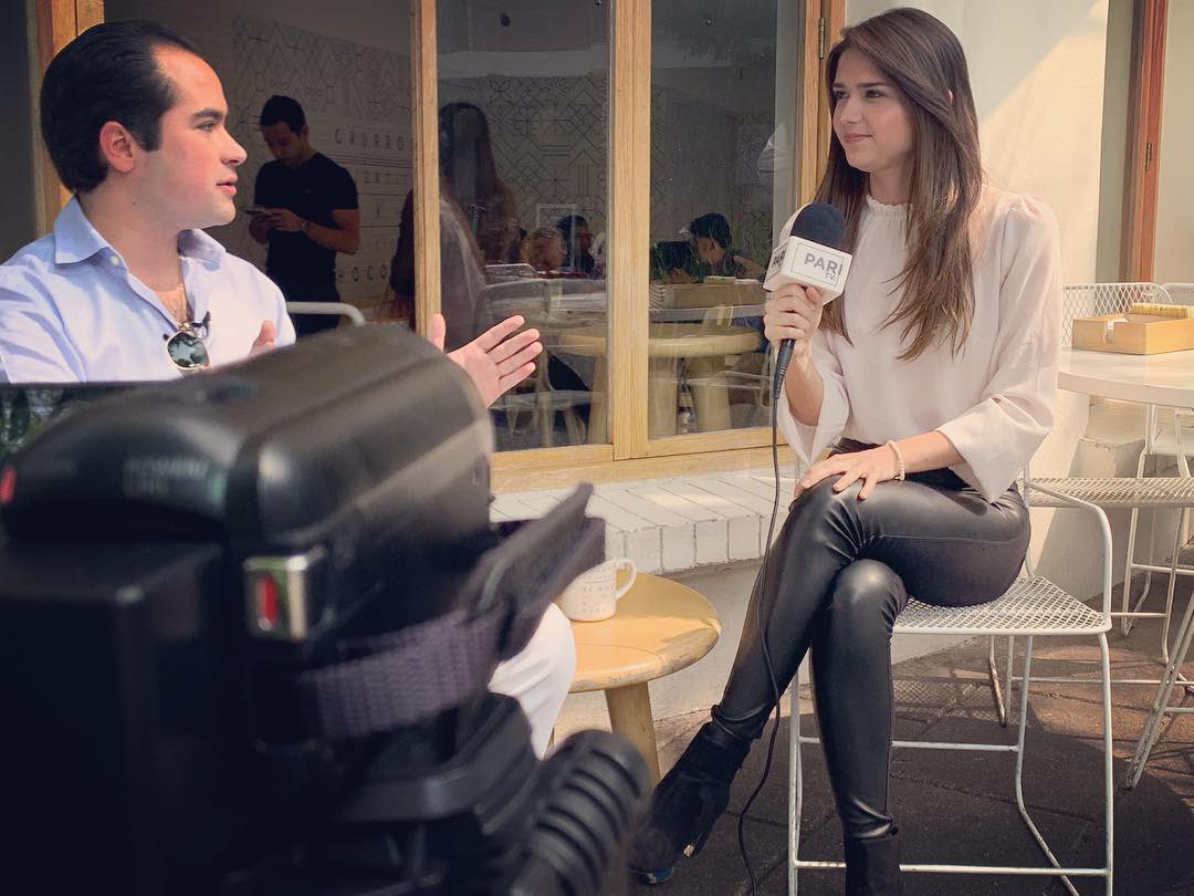 DonaldMargut's tweet photo. #talento #prensa #margutmx
Nuestra querida @GiovannaReynaud en #entrevista para #paritv @luismiguelpari gracias amigos!espérenla! #Proximamente #Entrevista #soyluna #soyluna3 #disneychannel @SoyLunaLA_ https://t.co/LhvmzMAy5f
