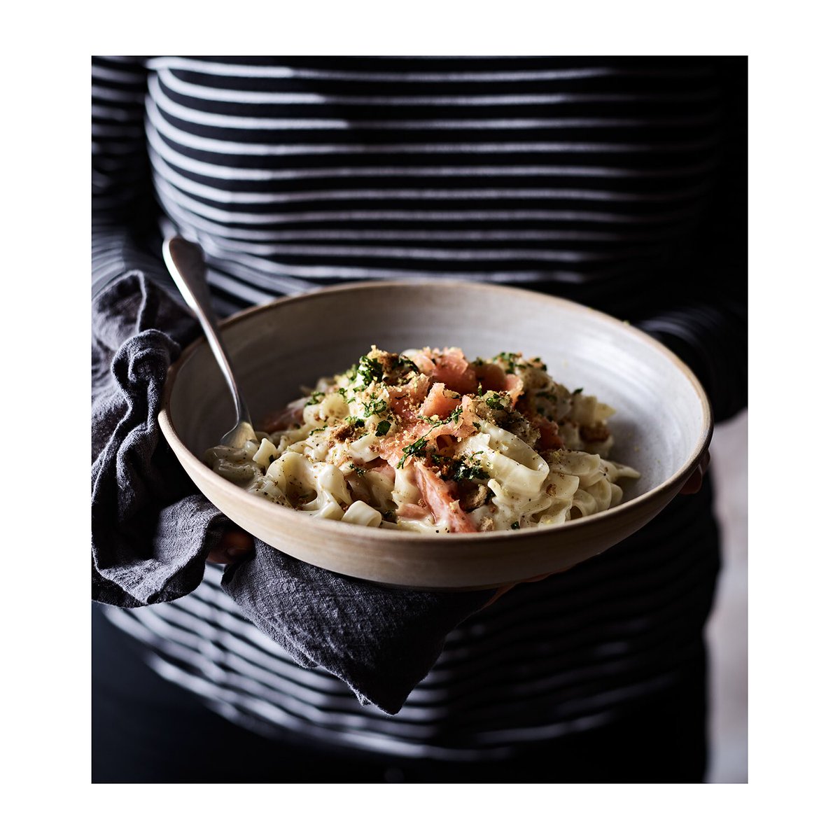 Neil White tweet media