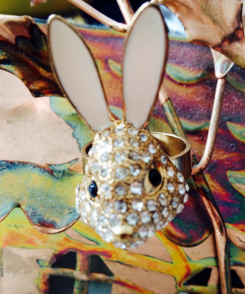 itstimejayne's tweet image. vintage rabbit ring, animal jewelry, bunny ring, rabbit jewelry, 1980s ring, statement ring, rabbit jewelry, animal ring, vintage rings, fun tuppu.net/55818886 #itstimejayne #Etsy #RabbitRing