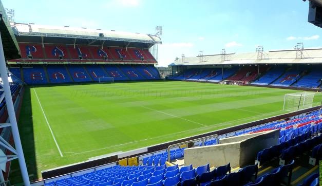 Crystal Palace have confirmed plans to shelter homeless people at the club.
Rough sleepers can stay at Selhurst Park when temperatures go below freezing.
Brilliant gesture, @CPFC 👏 #CPFC.