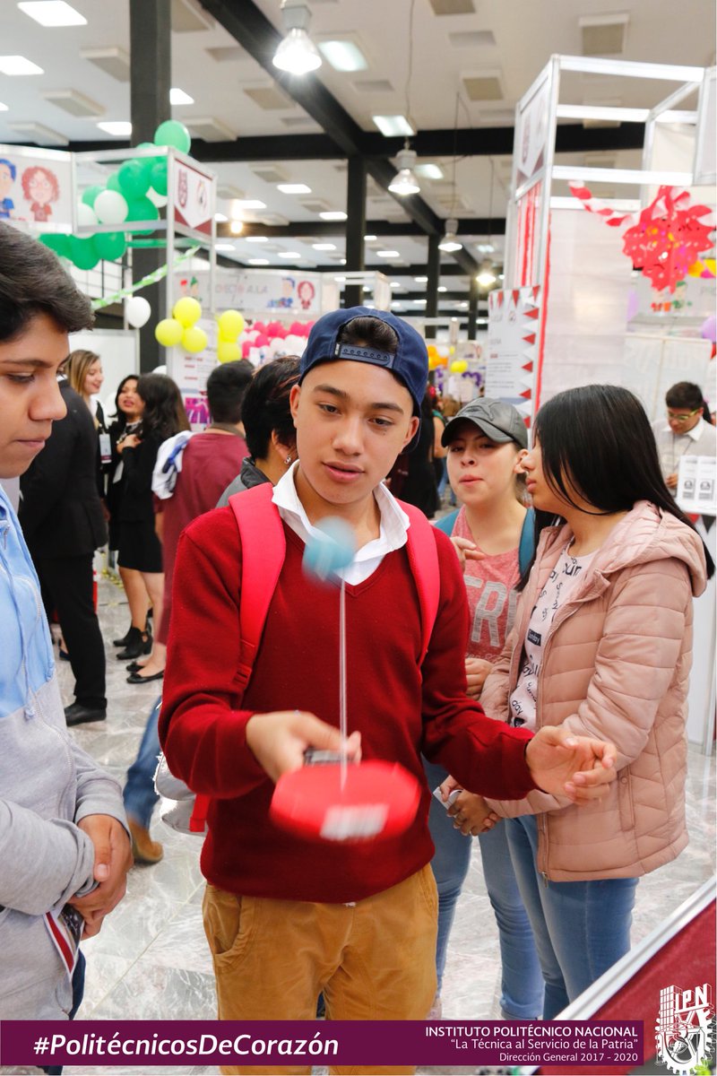 IPN_MX's tweet photo. #ProyectoIPN Diseñan #PolitécnicosDeCorazón raqueta generadora de energía para dispositivos móviles. 🏓 #CECyT16 #Hidalgo https://t.co/N8wGIyWIb3 https://t.co/AbfztLqVrr