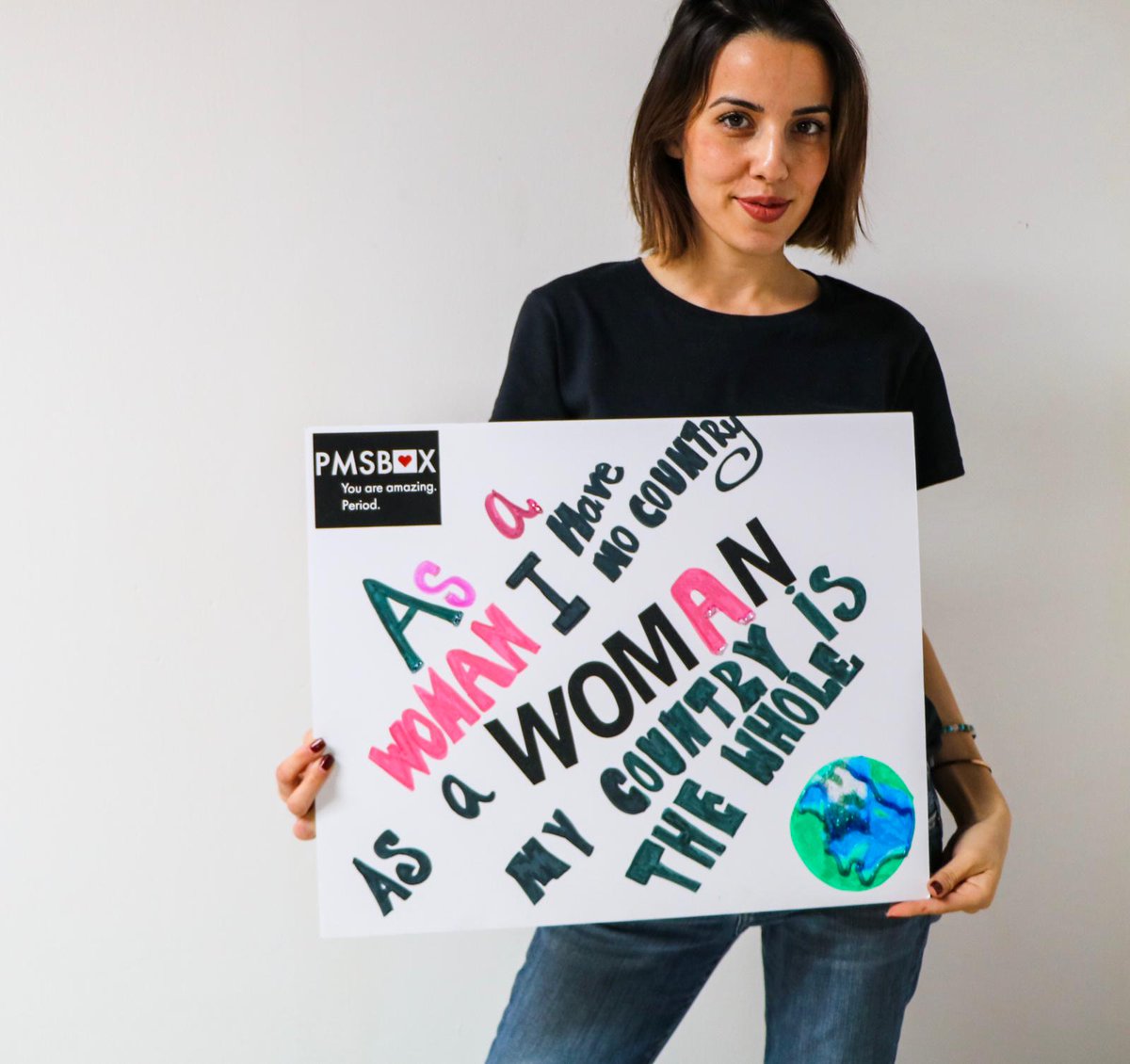 pmsboxco's tweet photo. Join #PMSBOX and CEO &amp; Founder Sera Alper tomorrow at the #WomensMarchLosAngeles. Let's all fight for our rights and the rights of those who can't. Photo Credit Alana Savchenko #FightForYourRights #WomenForWomen #EndPeriodPoverty https://t.co/nD9C0PH1ww