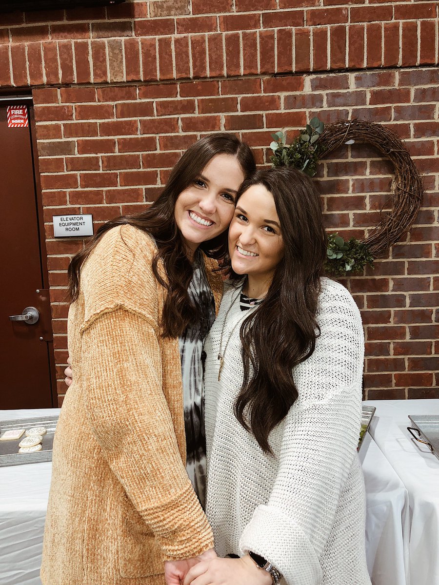 emmaleebarnett's tweet photo. Sheโs my best friend, a hard-worker, a selfless friend, the prettiest girl in the world, and tomorrow sheโll be a wife!!!
Marriage is a good gift from a good Father! Thanking the Lord for His goodness and perfect orchestration. I love you so much, my girl. #ReadyToRoss https://t.co/xOZgqZ2siz