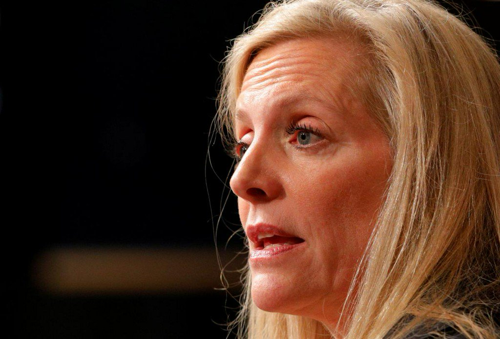 Fed's Brainard sees mounting negative risks for U.S. economy https://reut.rs/2DlhLoo