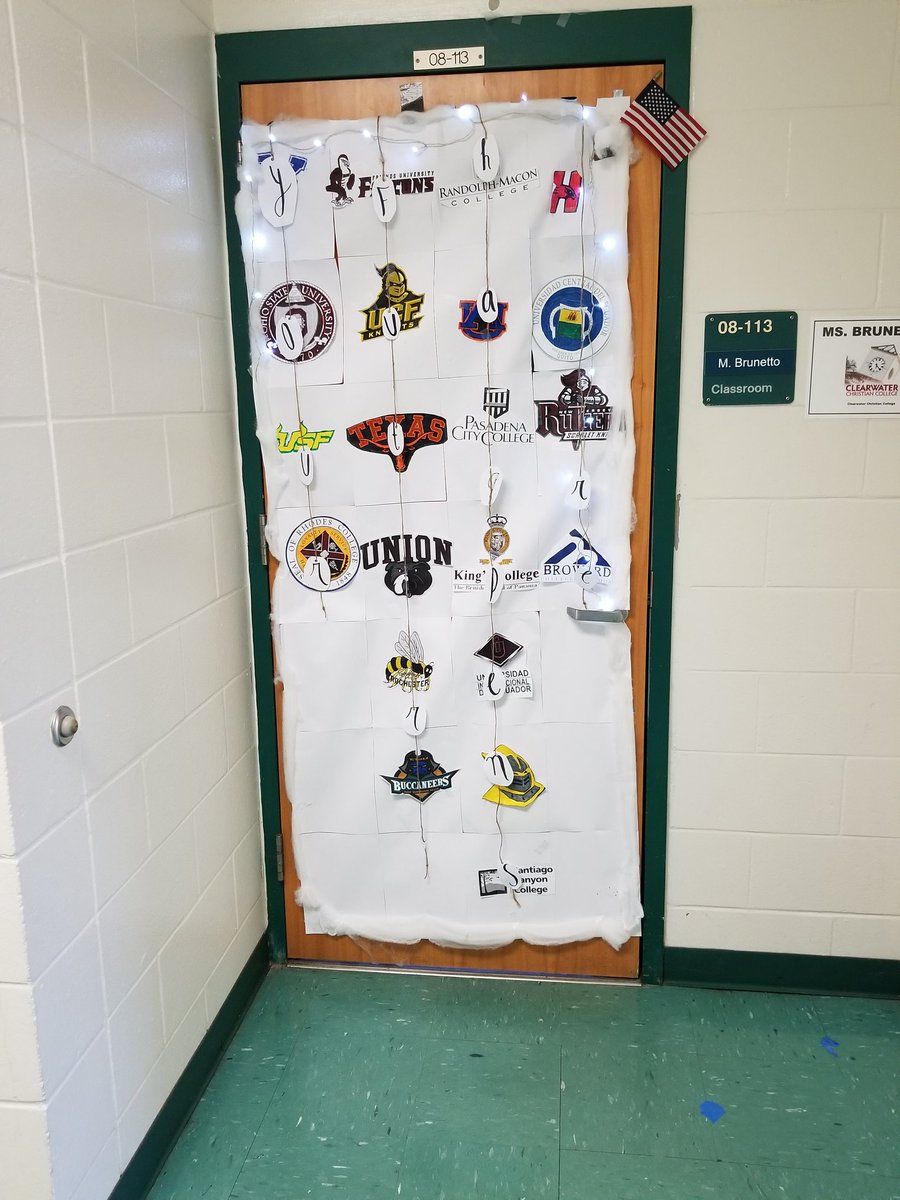 EllaGibsonFL's tweet photo. AVID Week @WindyHillWolves wrapped up with some amazing doors! #LakeAVID #whmsAVID #OneAVIDPack #AVID4College #LoveMySchool #DecoratingCompetition #ButWhoWon https://t.co/bmsCYuqOnE